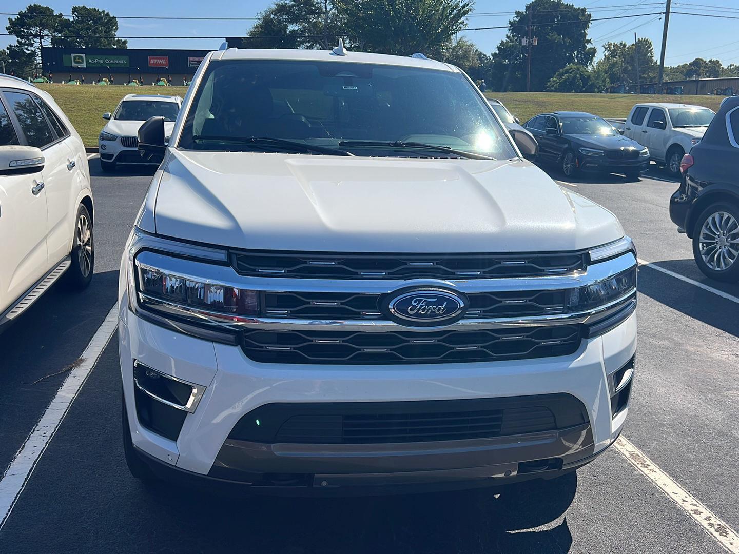 2023 Ford Expedition MAX King Ranch photo 4
