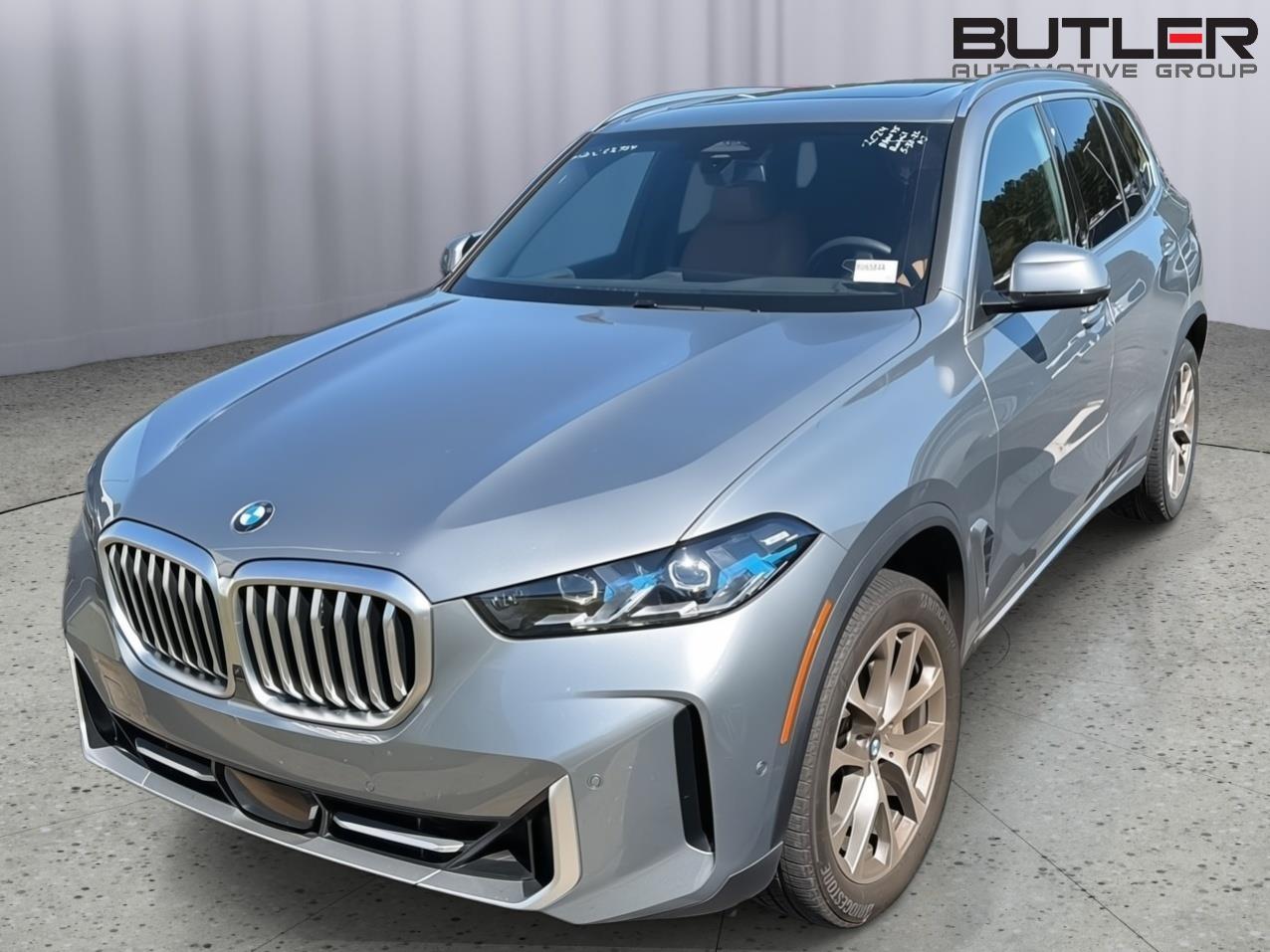 2024 BMW X5 sDrive40i's photo