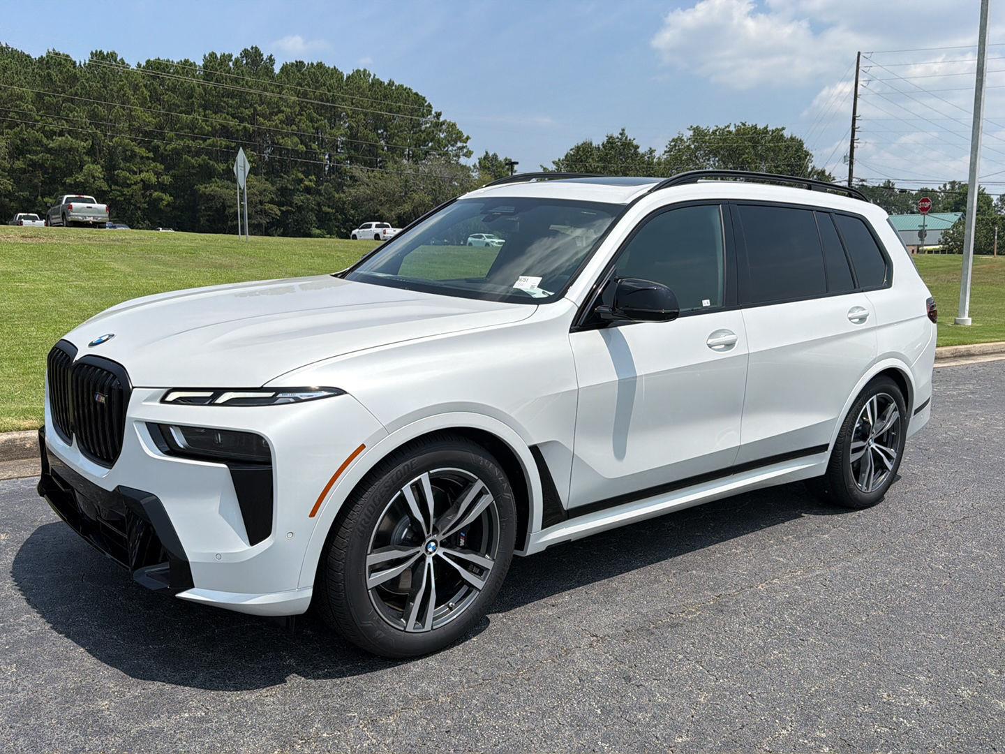 2027 BMW X7 SUV 