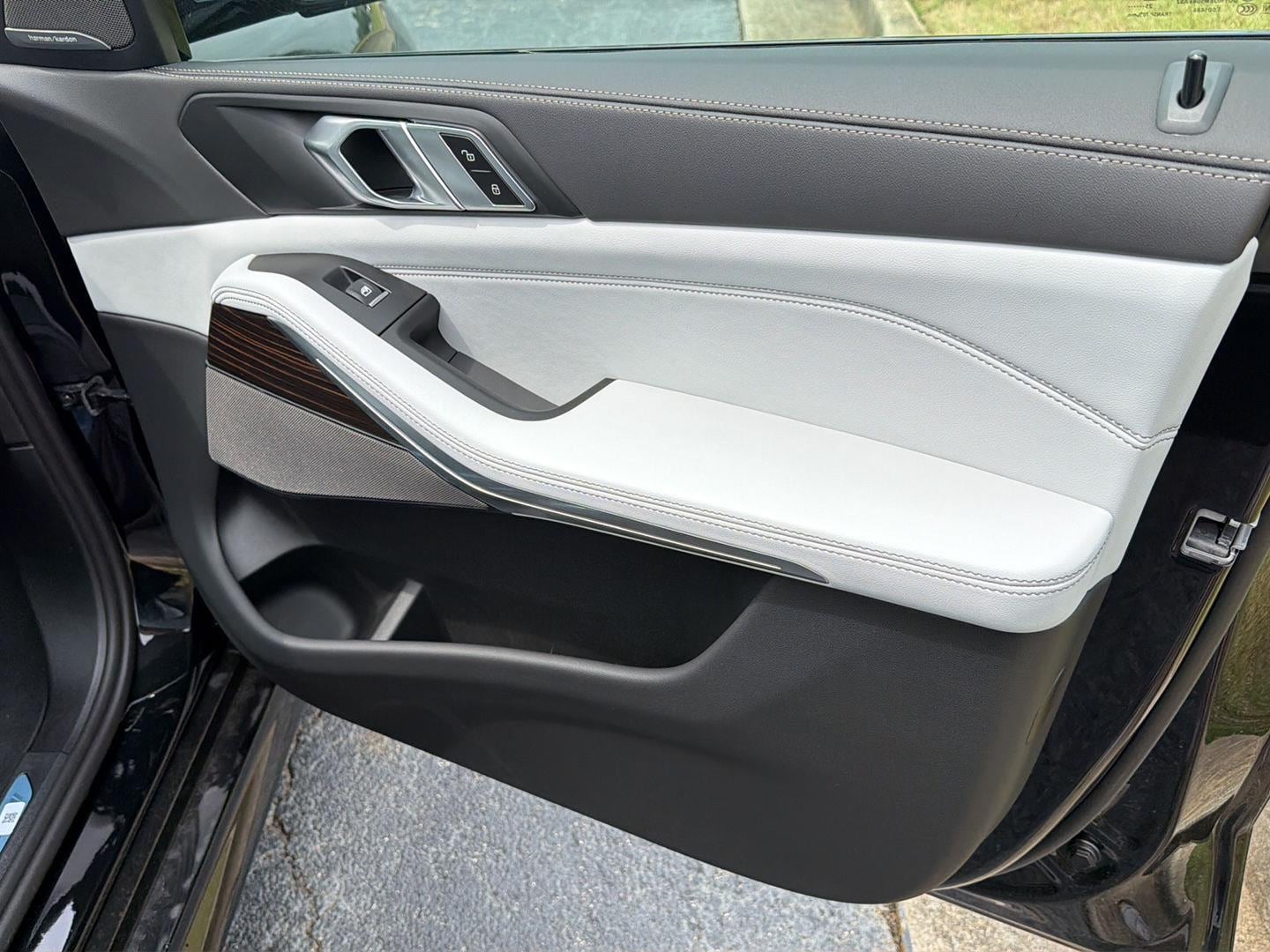 2026 BMW X5 40i - Photo 15
