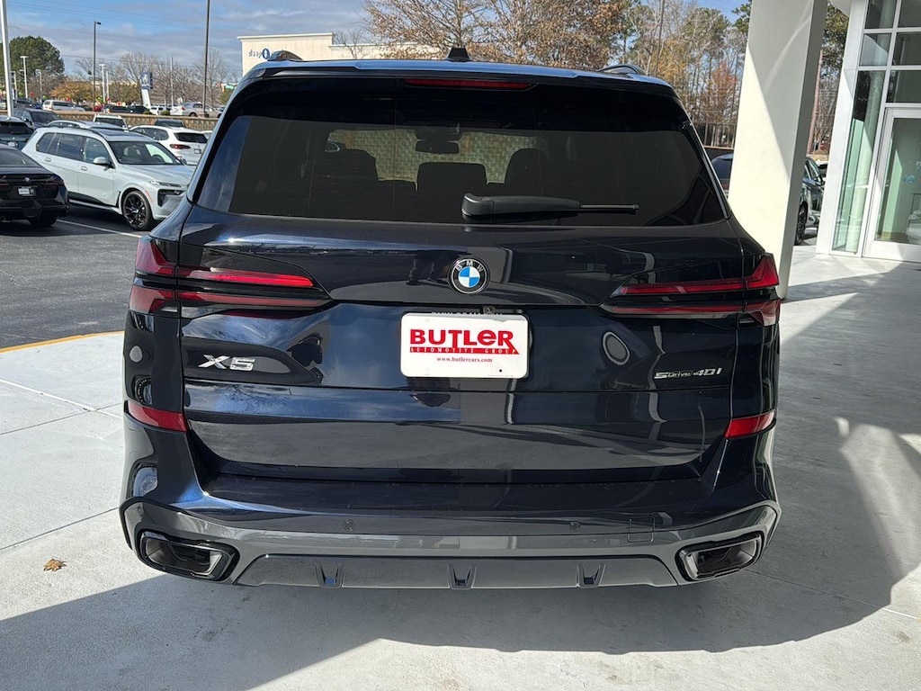 New 2026 BMW X5 sDrive40i SUV