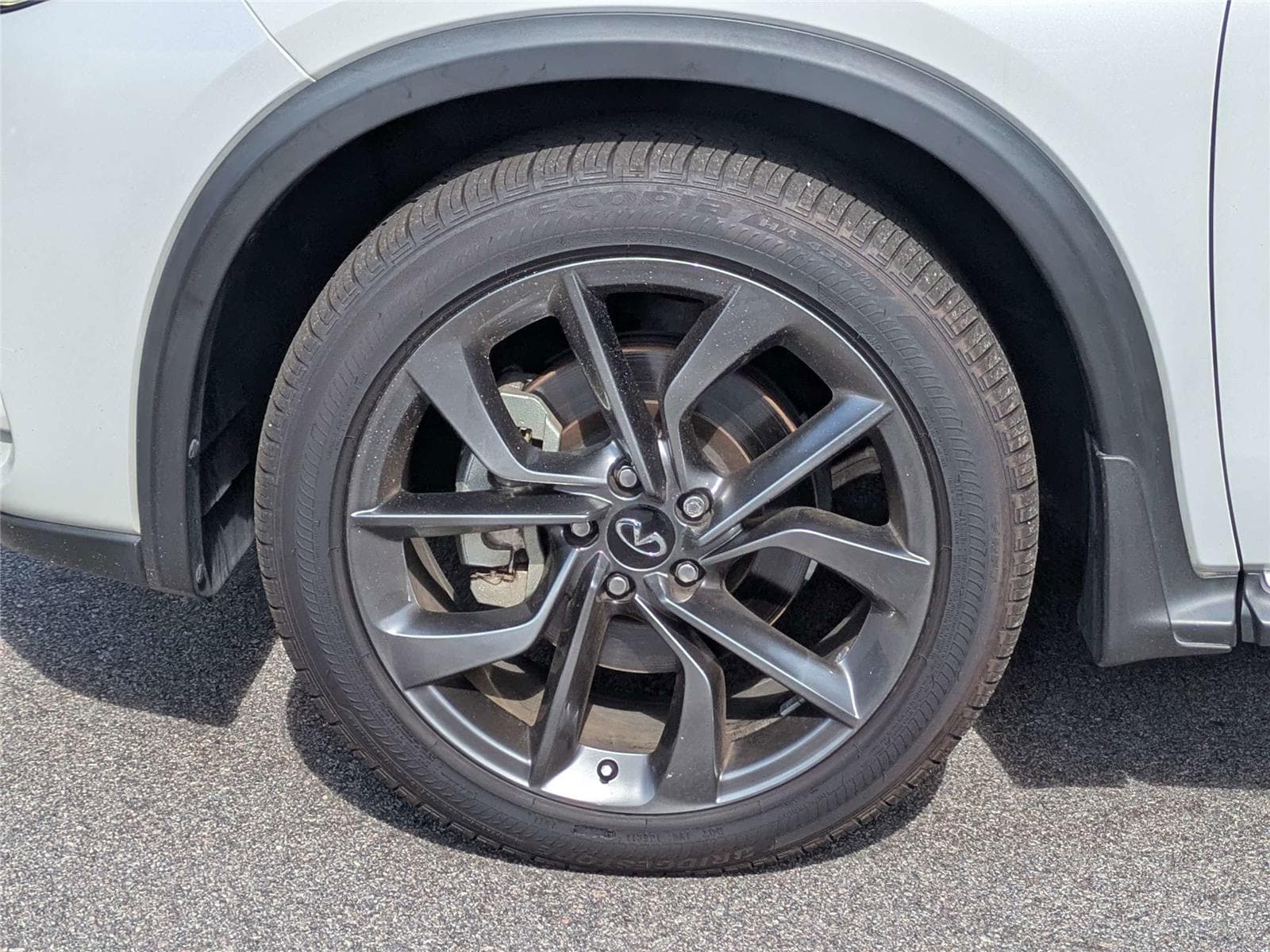 2023 INFINITI QX50 Sensory - Photo 13