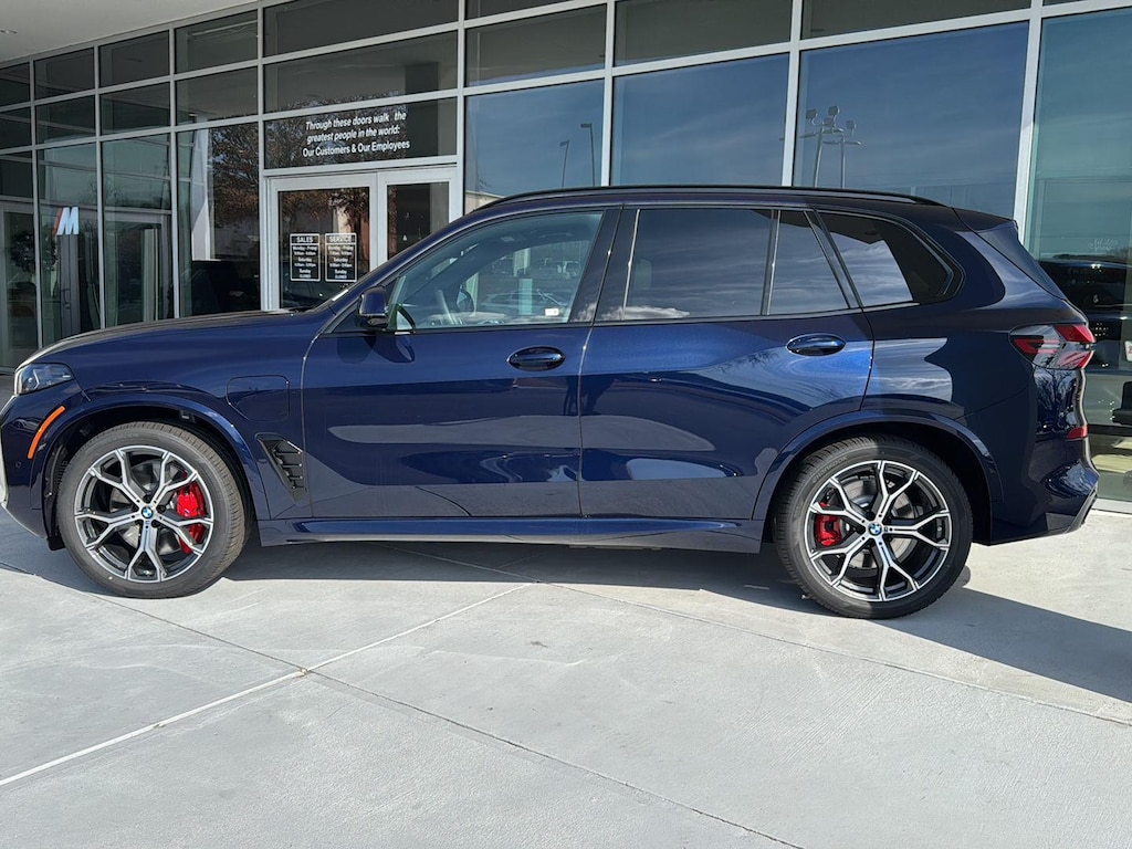 New 2026 BMW X5 PHEV xDrive50e SUV