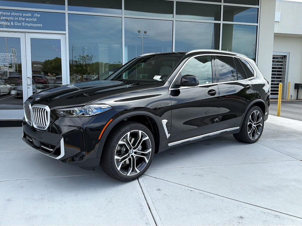 New 2026 BMW X5 sDrive40i SUV