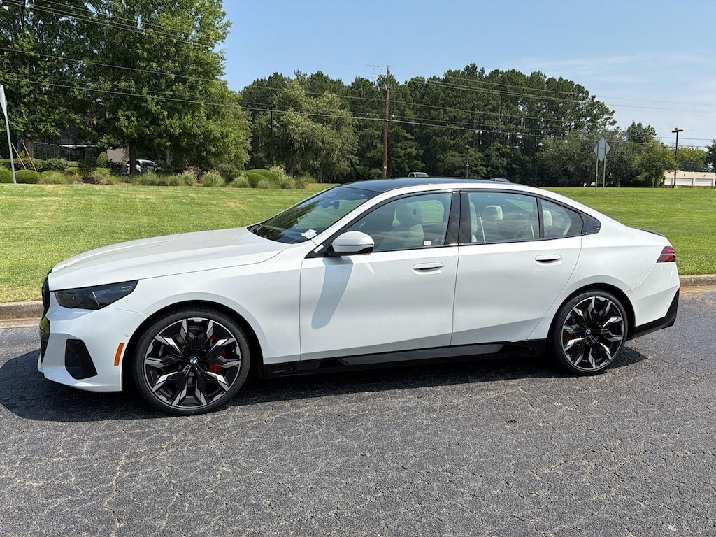 New 2027 BMW 540i xDrive Sedan