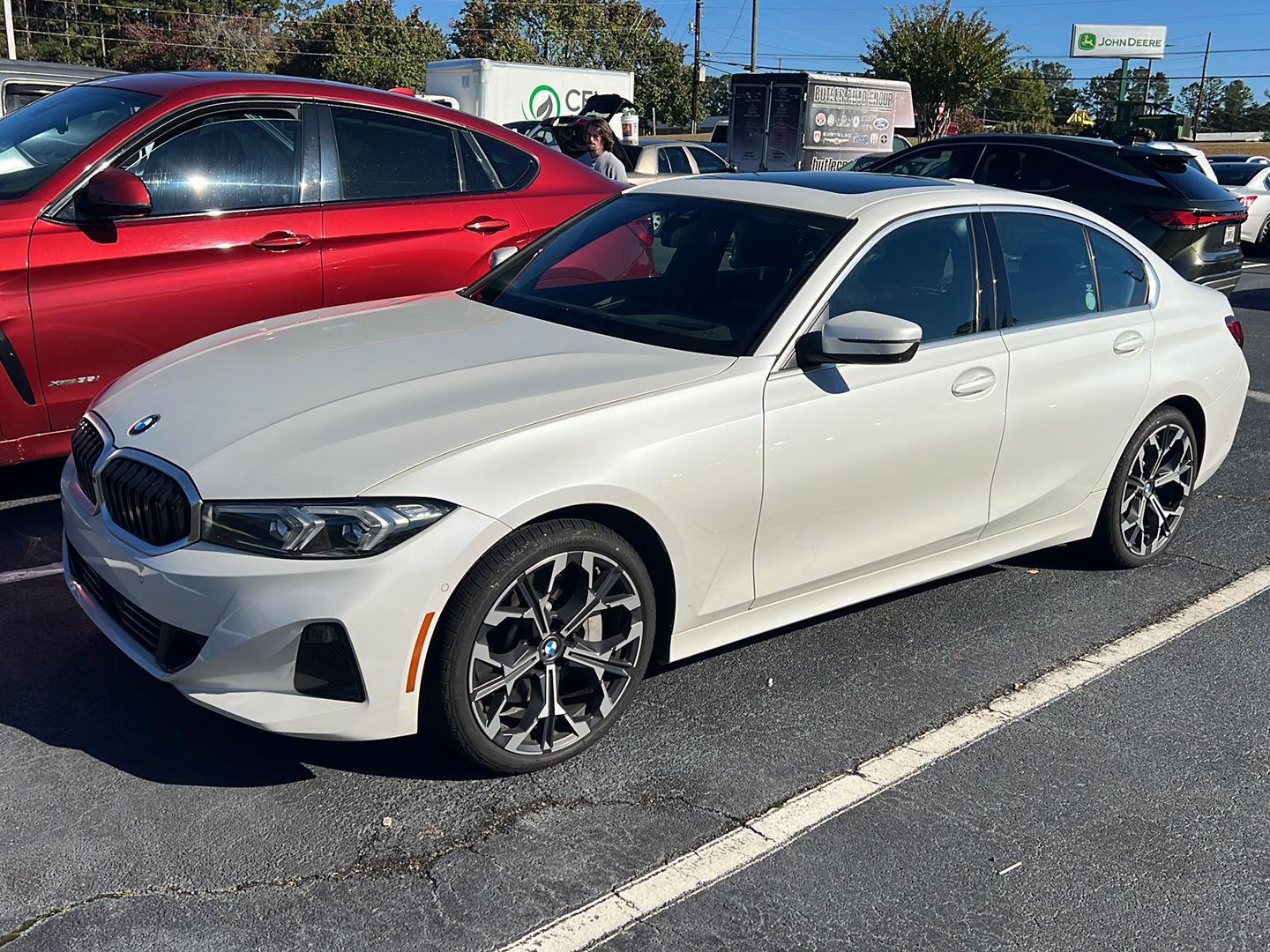 2025 BMW 330i Sedan 