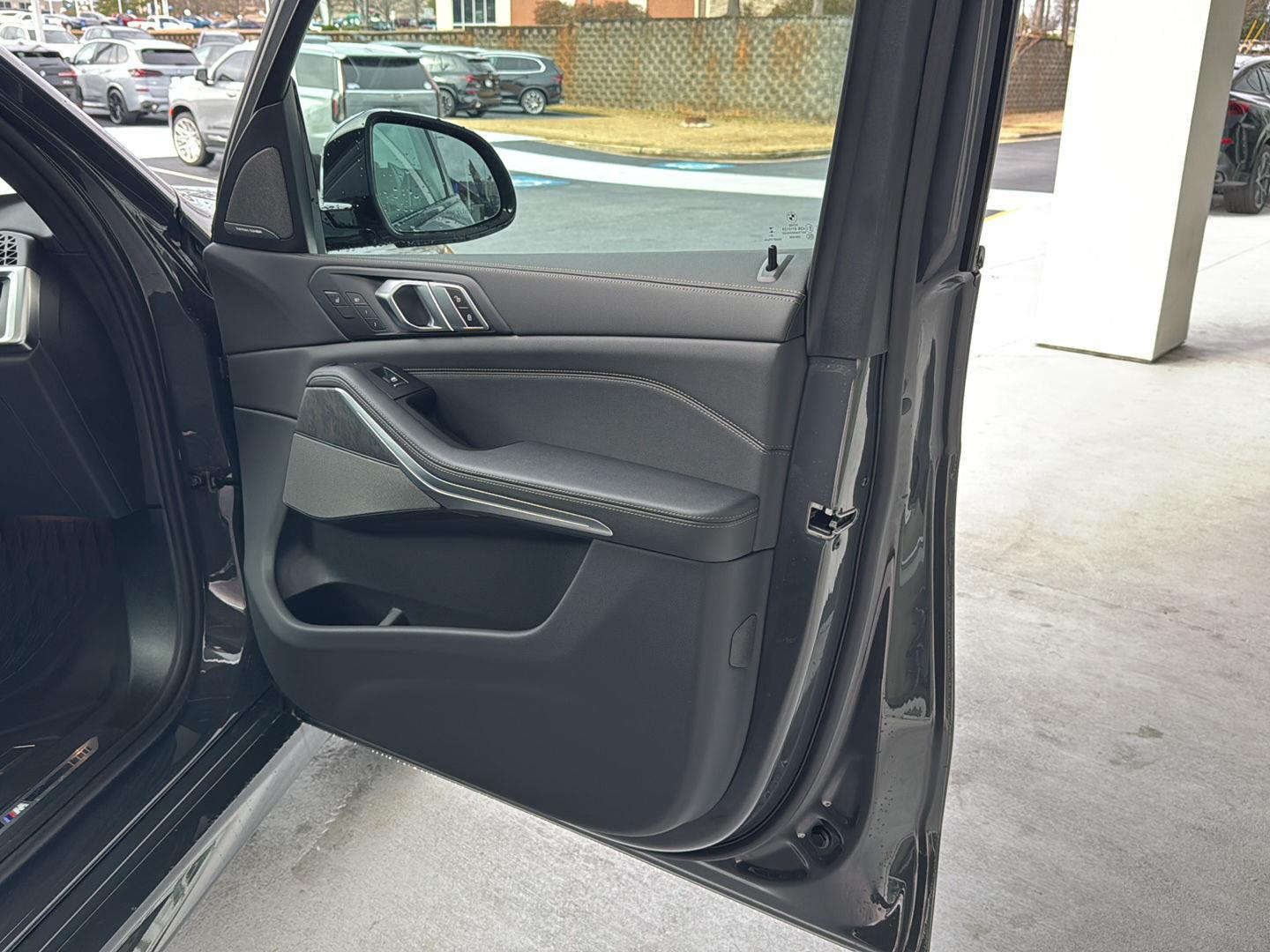 2026 BMW X5 40i - Photo 13