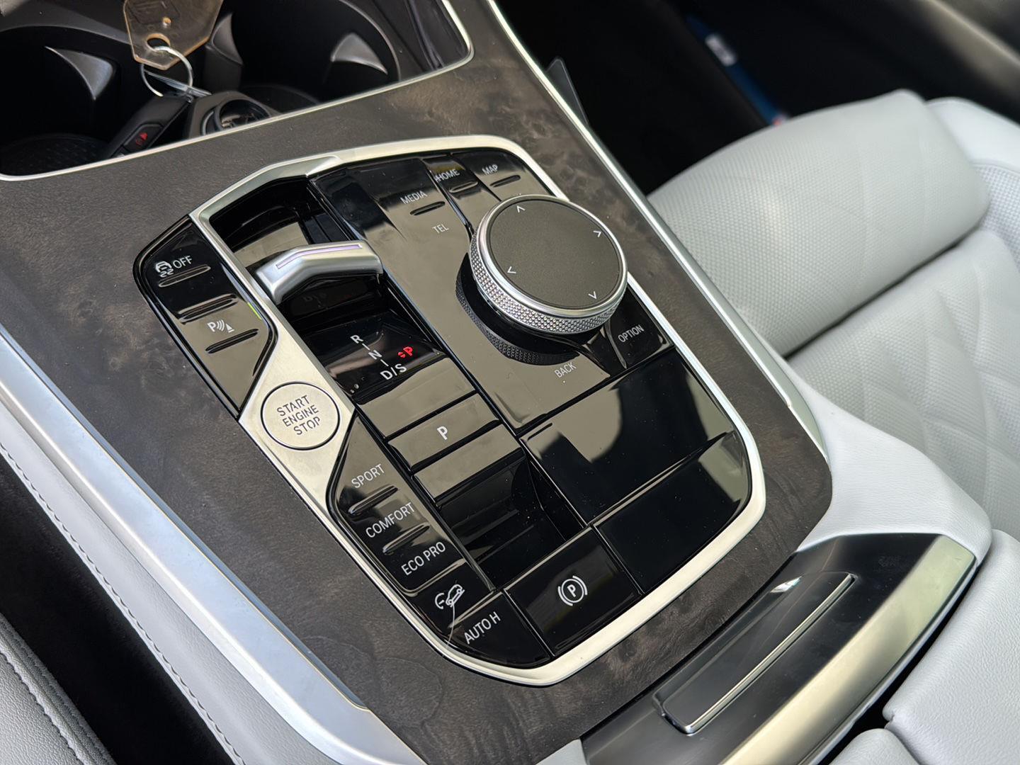 2026 BMW X5 40i - Photo 25