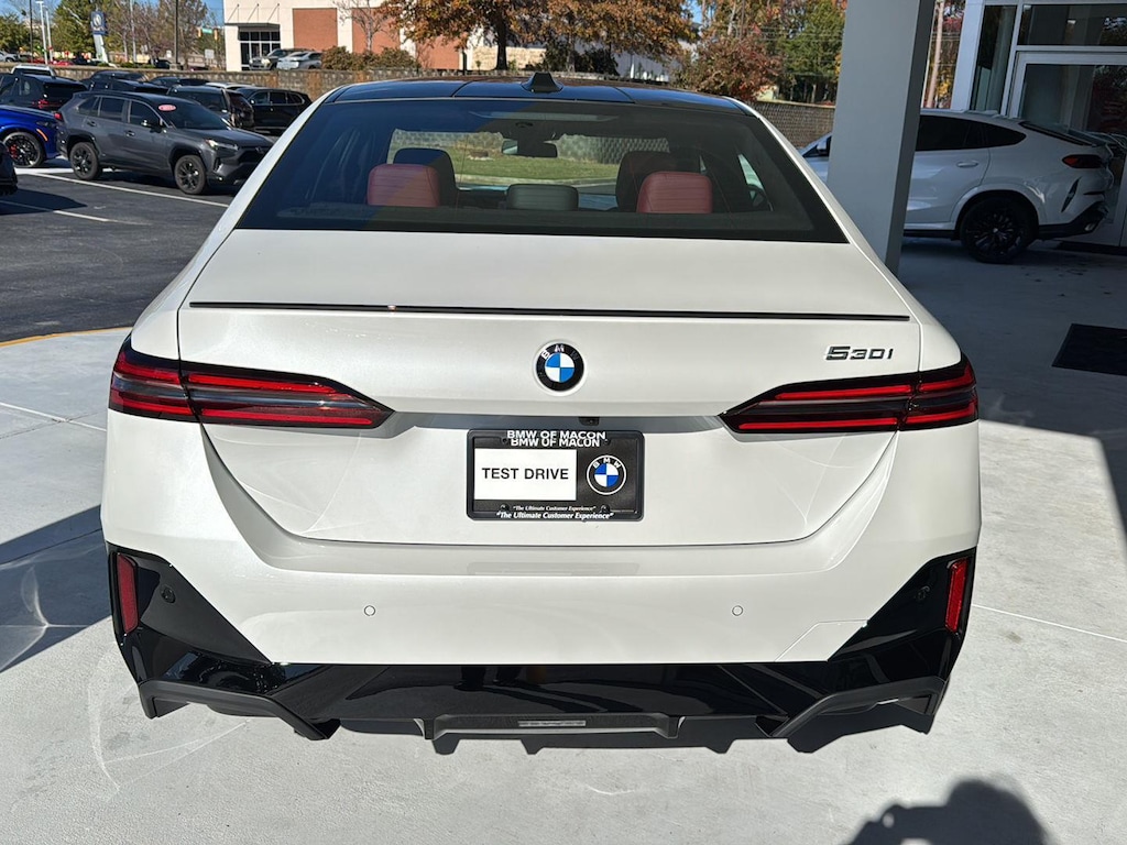 New 2026 BMW 530i Sedan