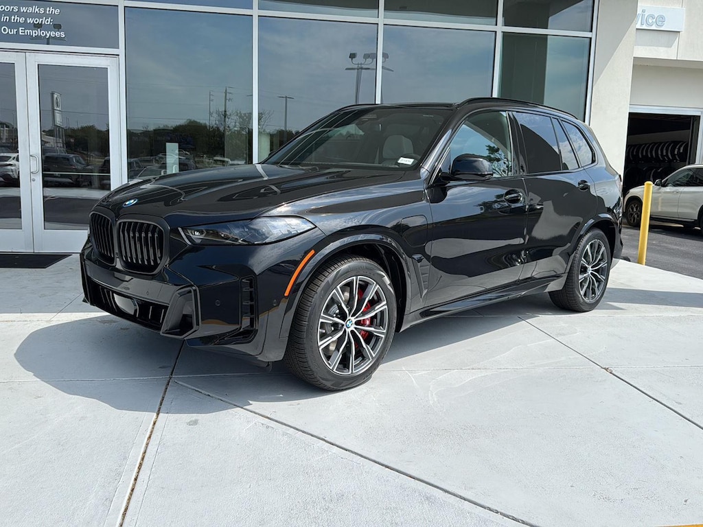 New 2026 BMW X5 PHEV xDrive50e SUV