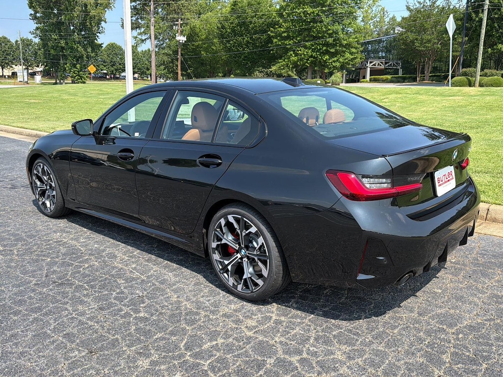 New 2026 BMW 330i Sedan