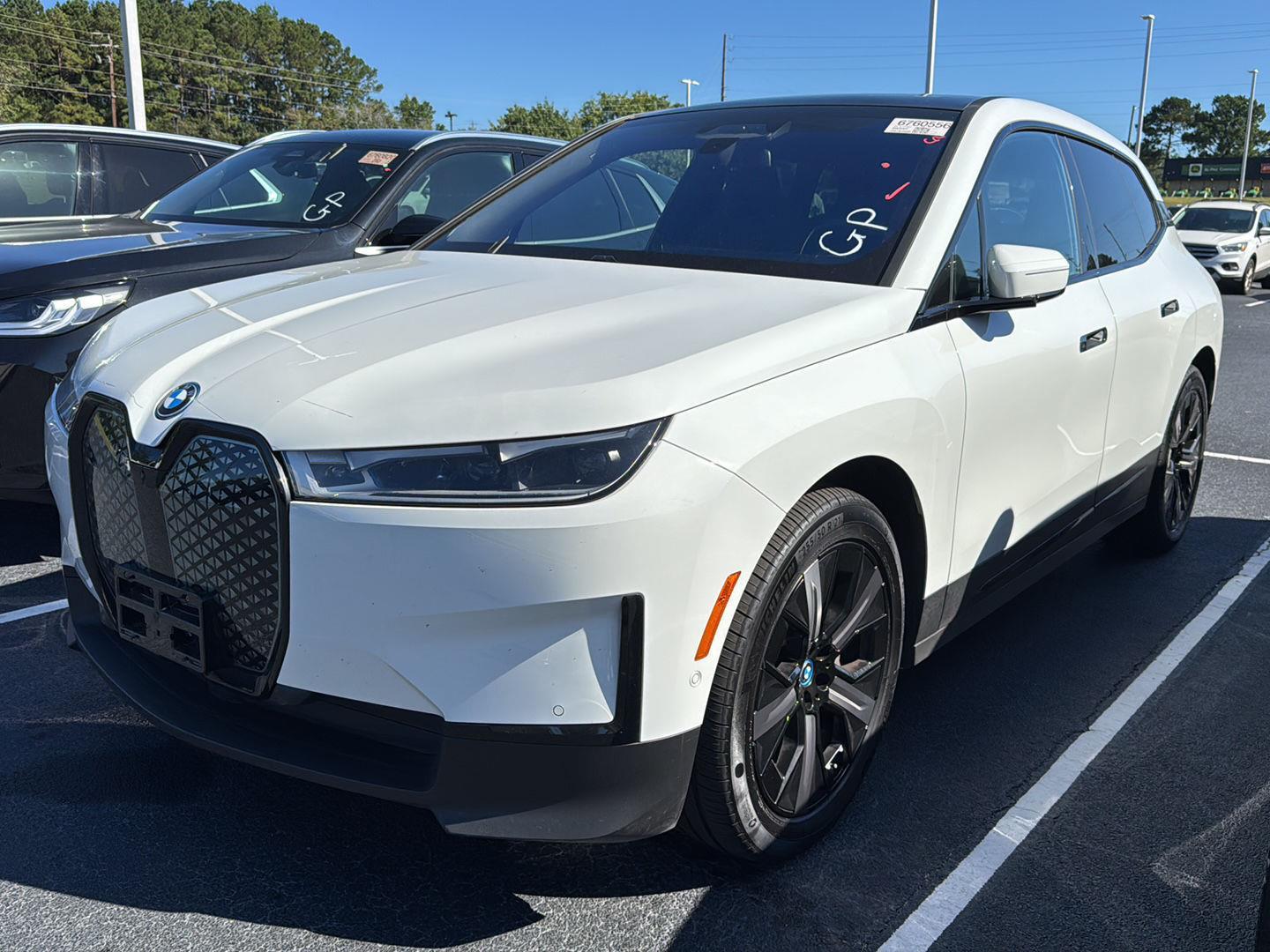 2025 Bmw iX photo 2