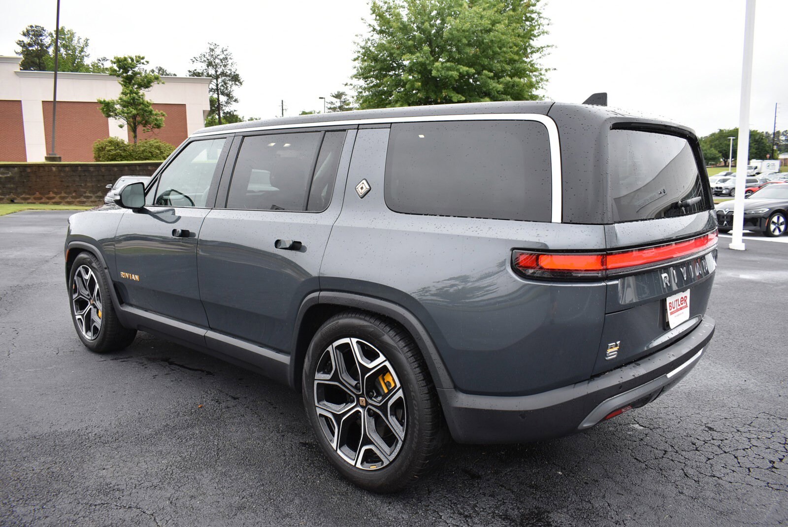 Used 2023 Rivian R1S Adventure with VIN 7PDSGABA4PN027854 for sale in Macon, GA