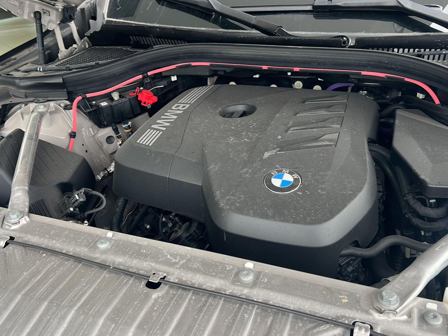 2026 BMW X3 30 - Photo 32