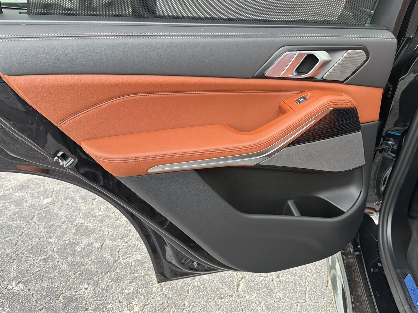 2026 BMW X5 40i - Photo 18