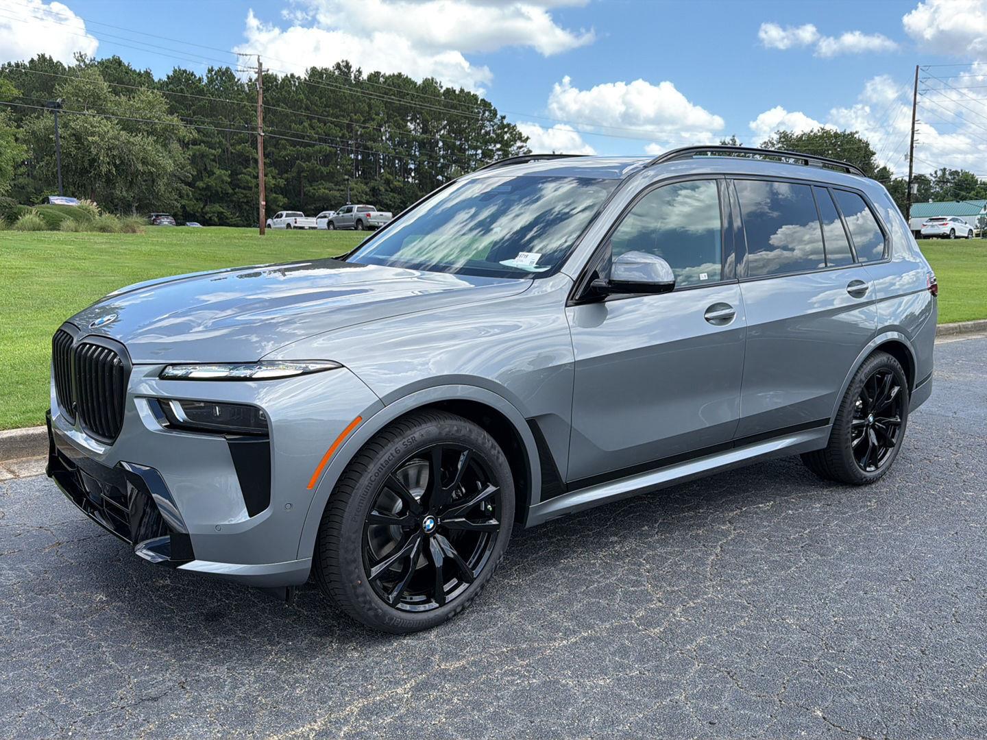 2027 BMW X7 SUV 