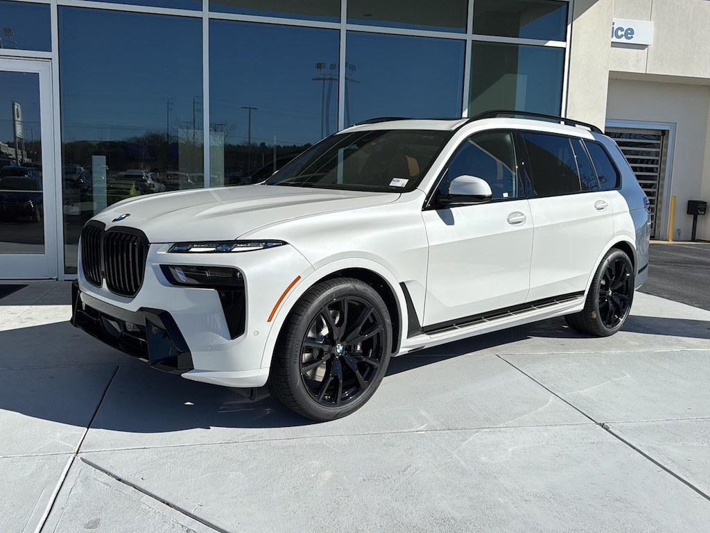 New 2026 BMW X7 xDrive40i SUV