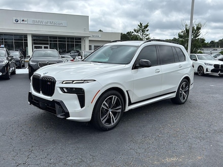 2023 BMW M60i SUV
