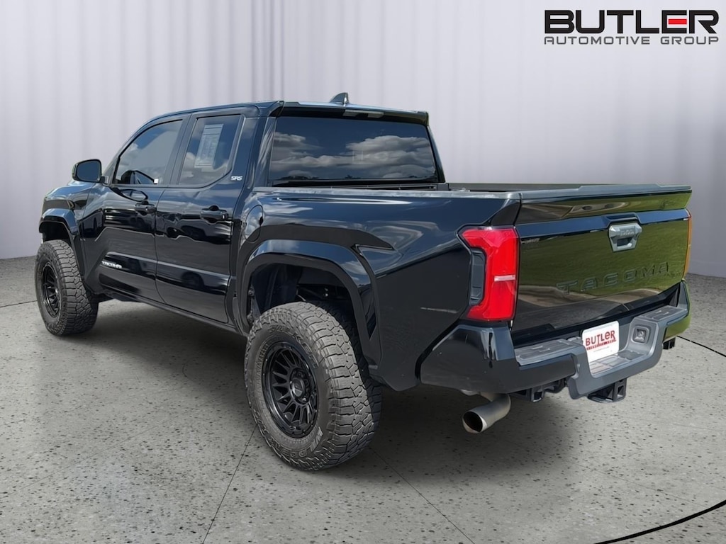 Used 2024 Toyota Tacoma SR5 Truck Double Cab