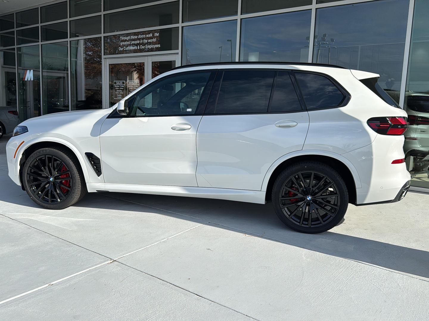 2026 Bmw X5 sDrive40i photo 3