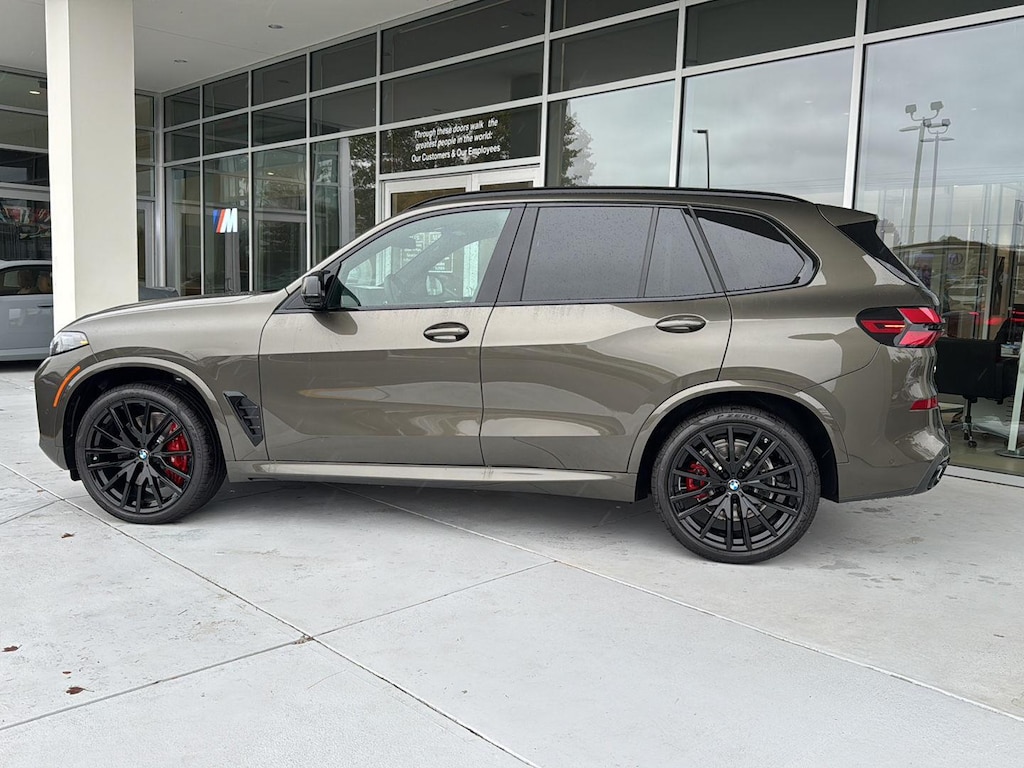 New 2026 BMW X5 M60i SUV