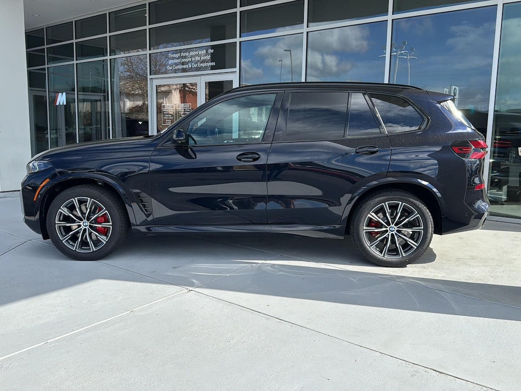 New 2026 BMW X5 xDrive40i SUV