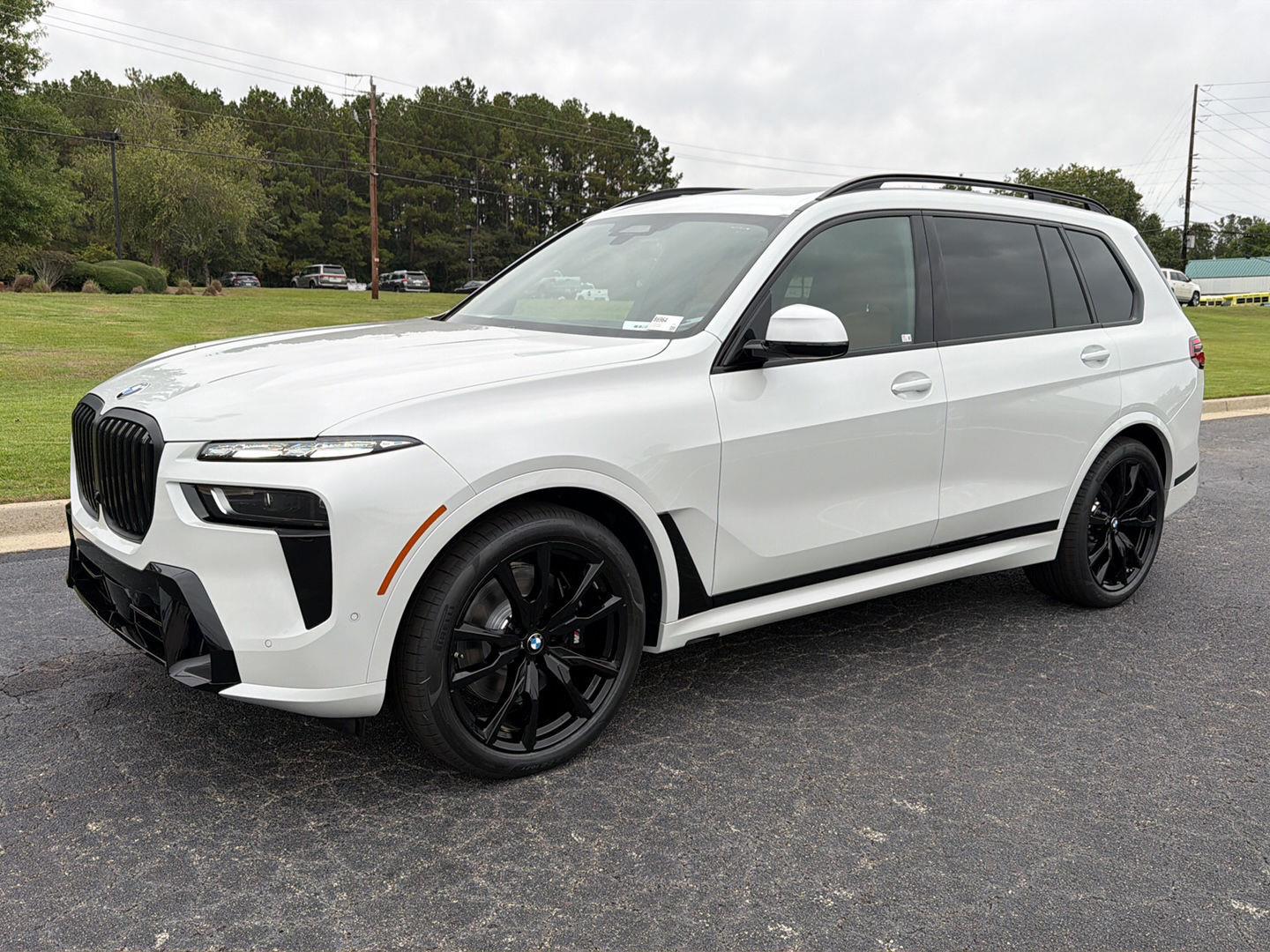2027 BMW X7 SUV 