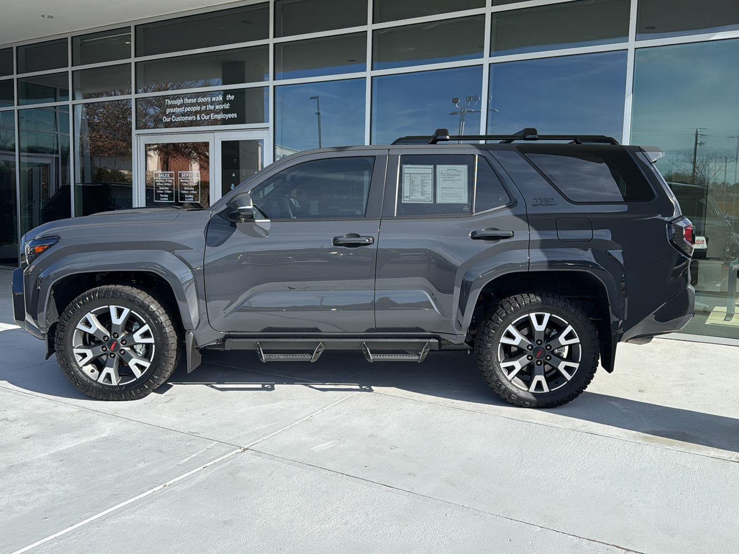 2025 Toyota 4Runner TRD Sport Premium photo 3