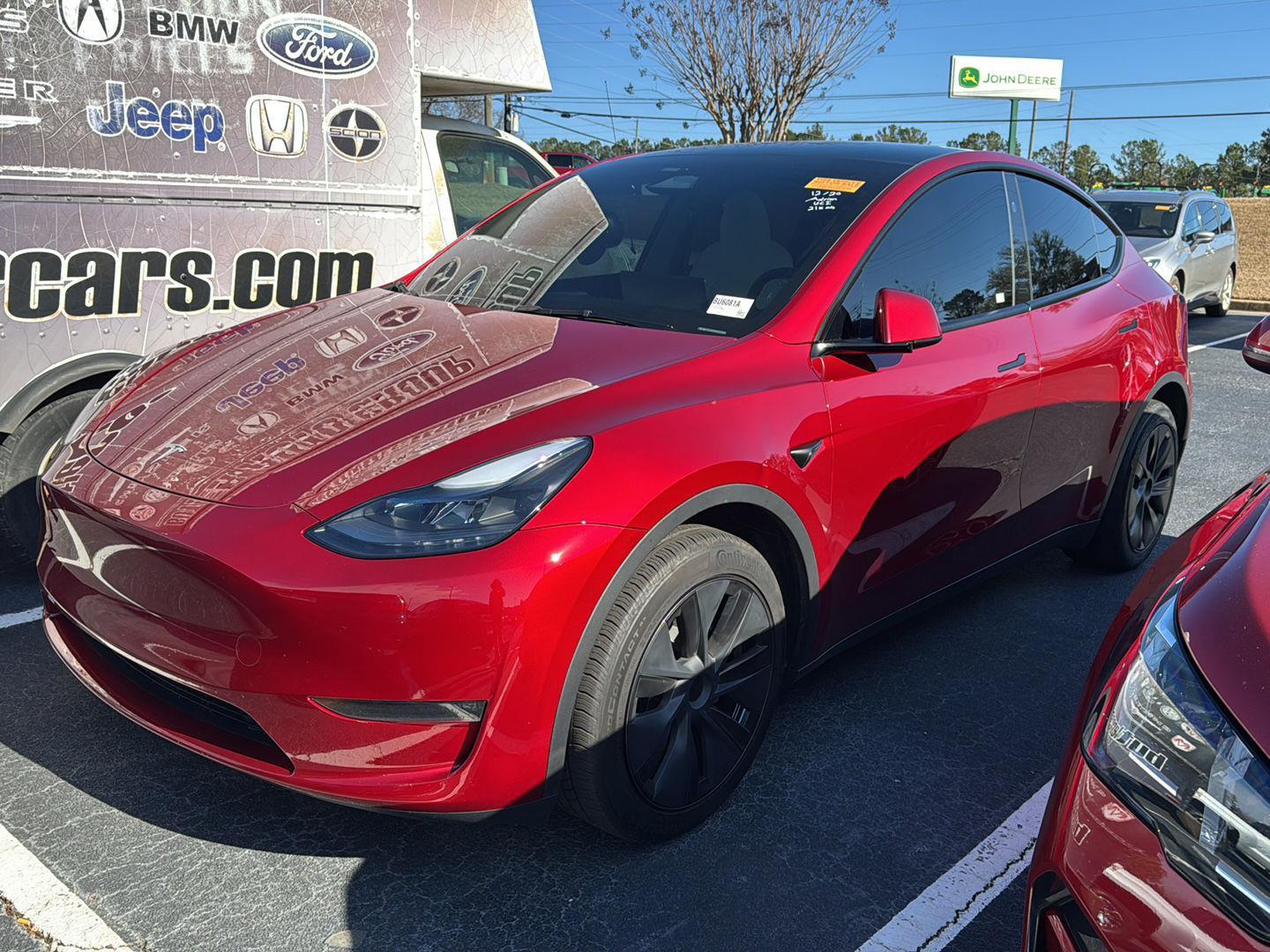 2024 Tesla Model Y Long Range's photo