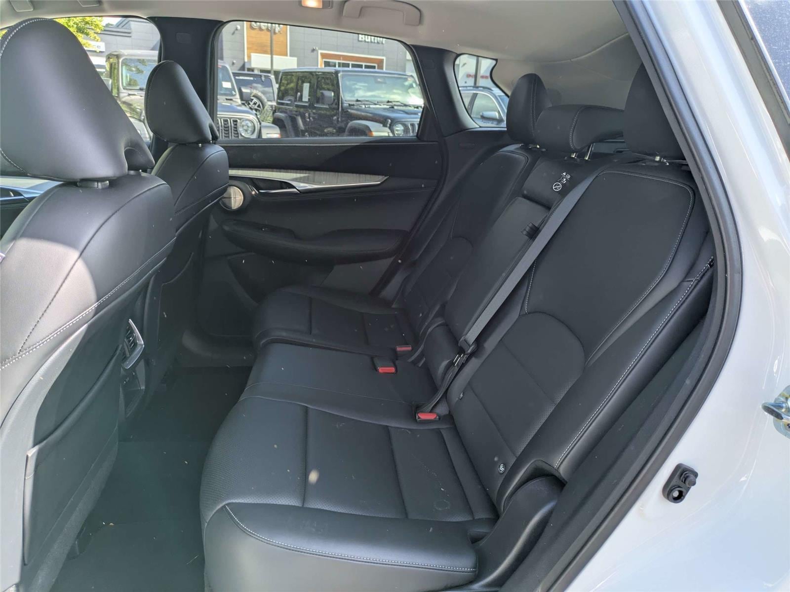 2023 INFINITI QX50 Sensory - Photo 16