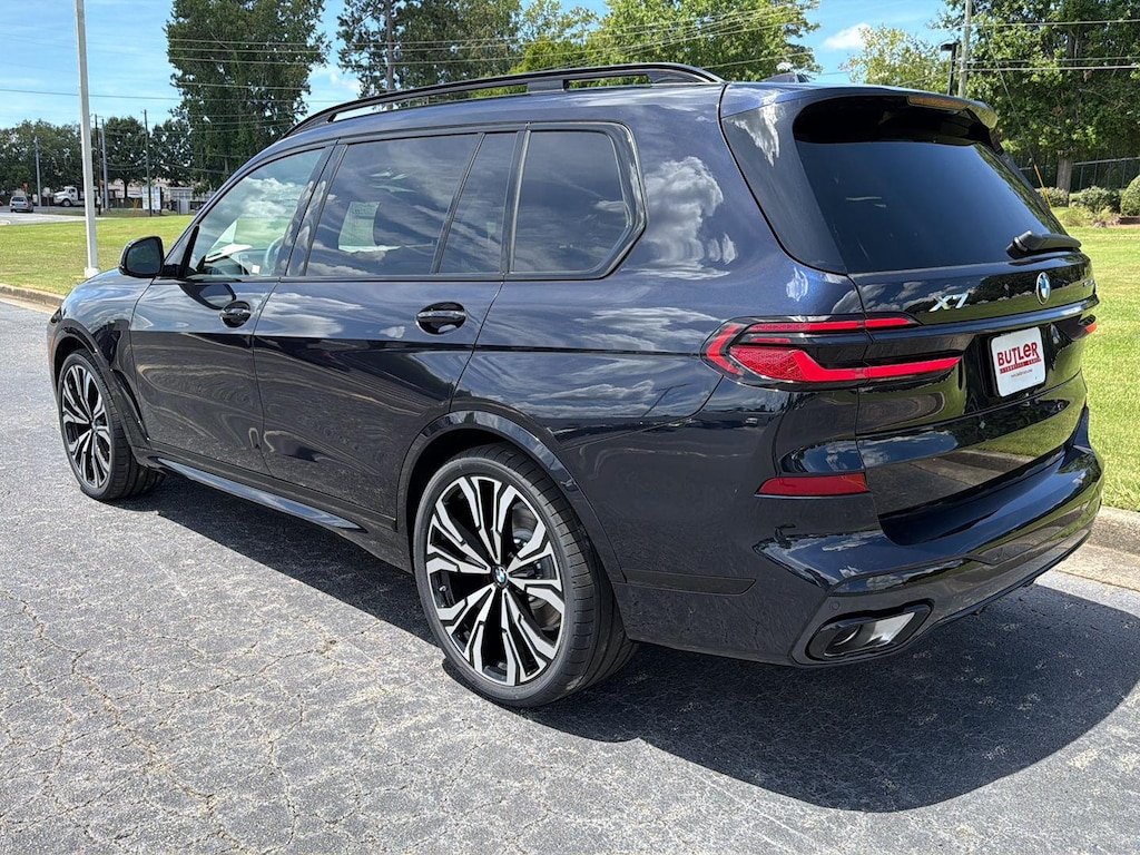New 2027 BMW X7 xDrive40i SUV
