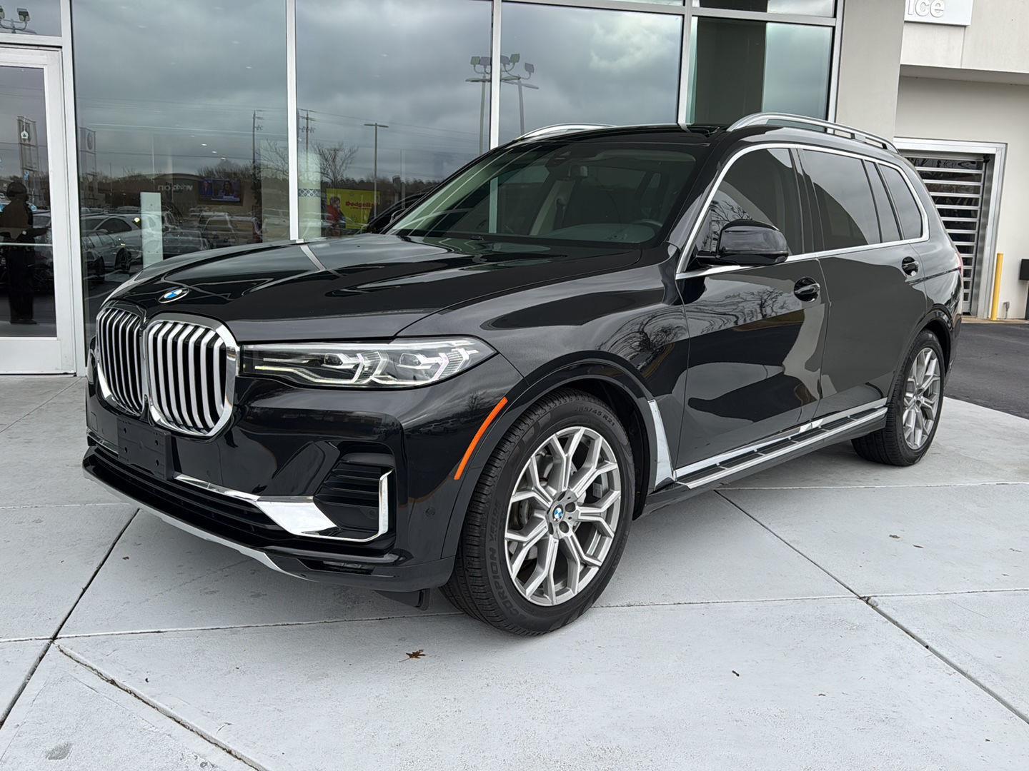 2021 BMW X7 SUV 