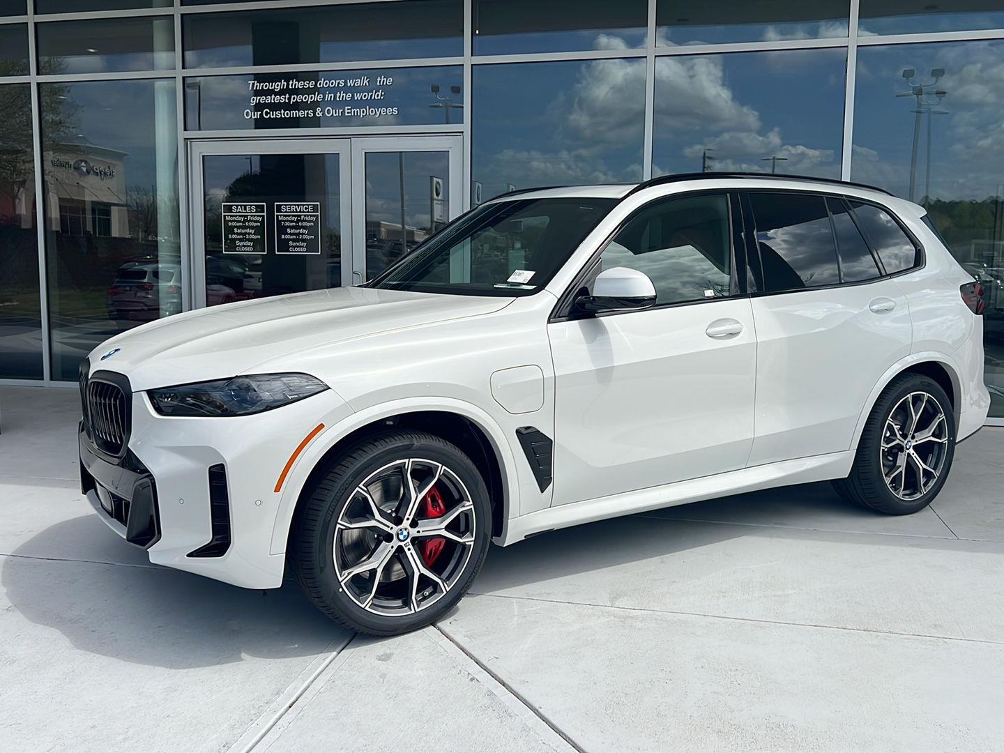 2026 BMW X5 PHEV SUV 