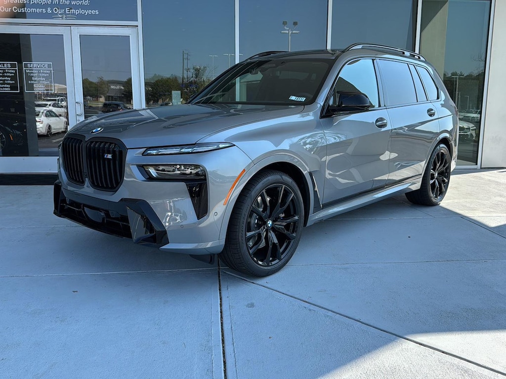 New 2026 BMW X7 M60i SUV