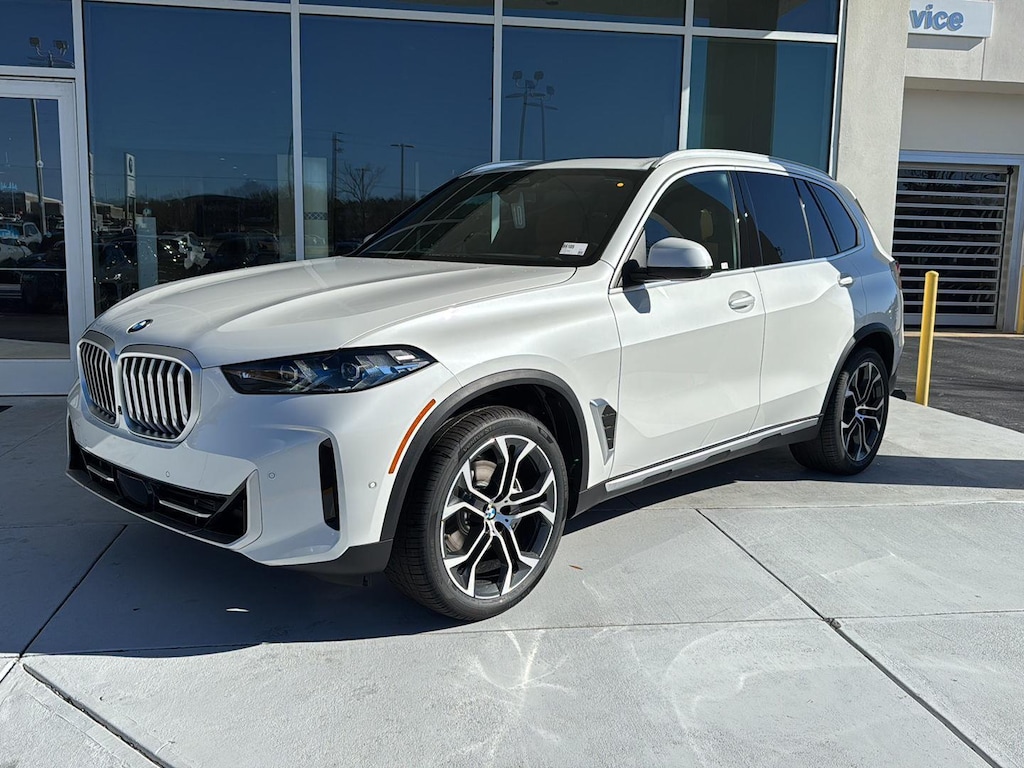 New 2026 BMW X5 xDrive40i SUV