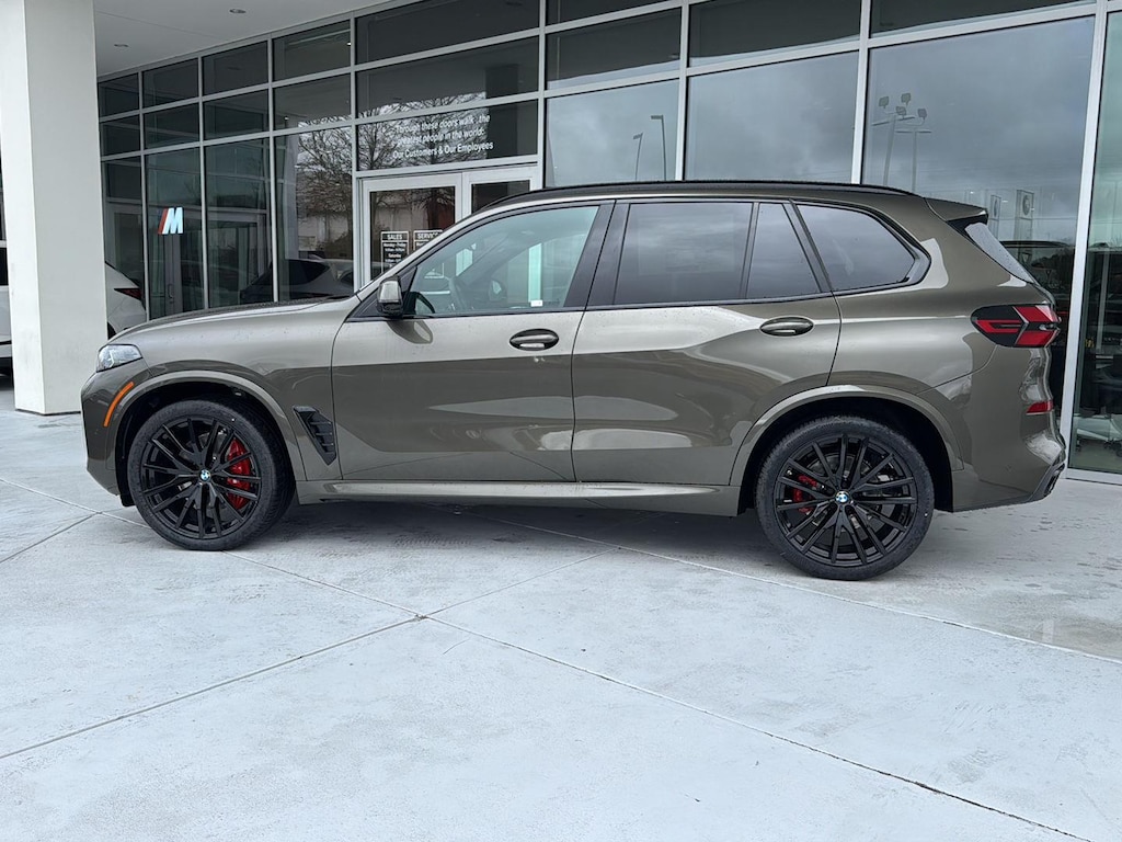New 2026 BMW X5 xDrive40i SUV