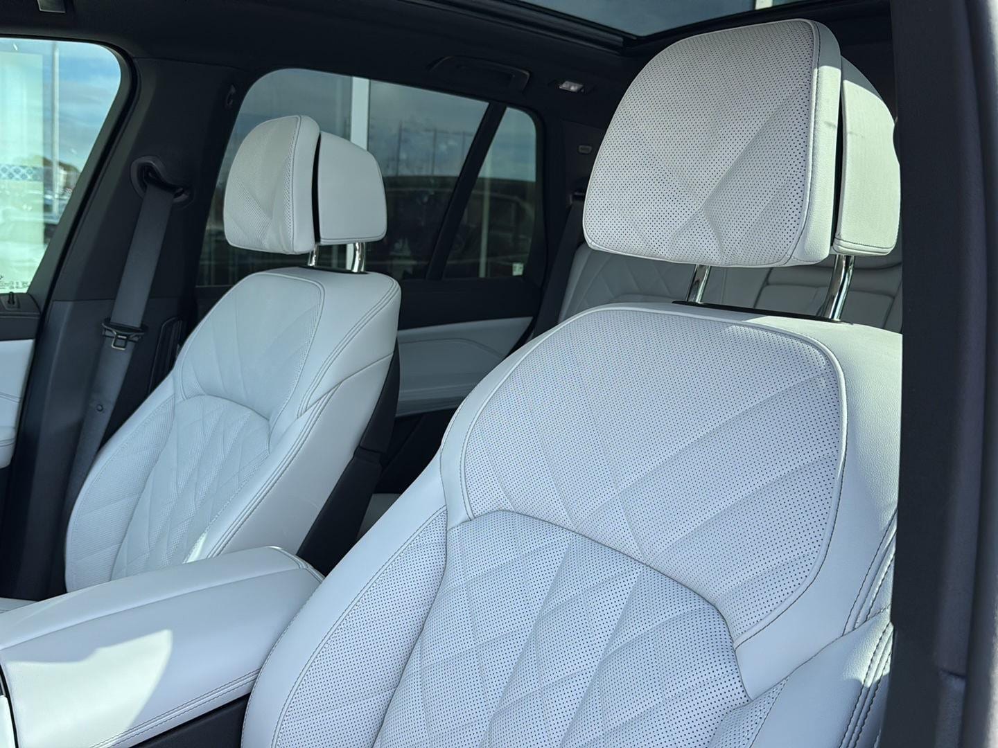 2026 BMW X5 40i - Photo 26