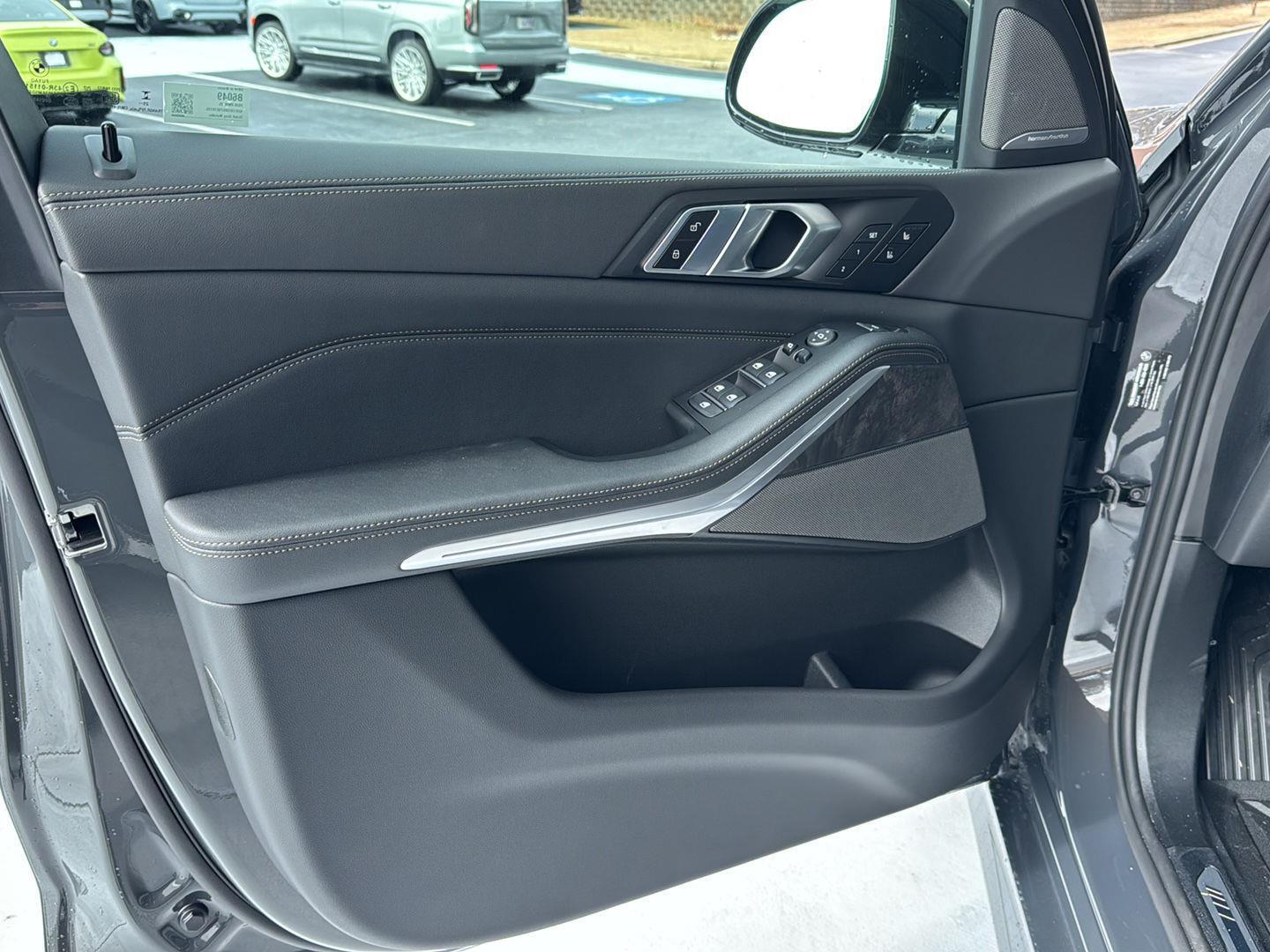 2026 BMW X5 40i - Photo 15