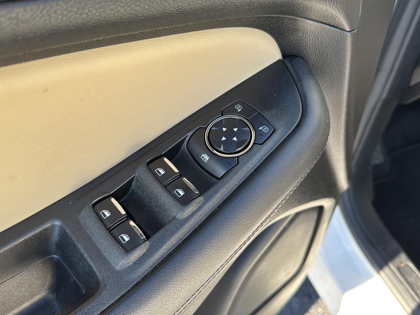 2022 Ford Edge SEL - Photo 29