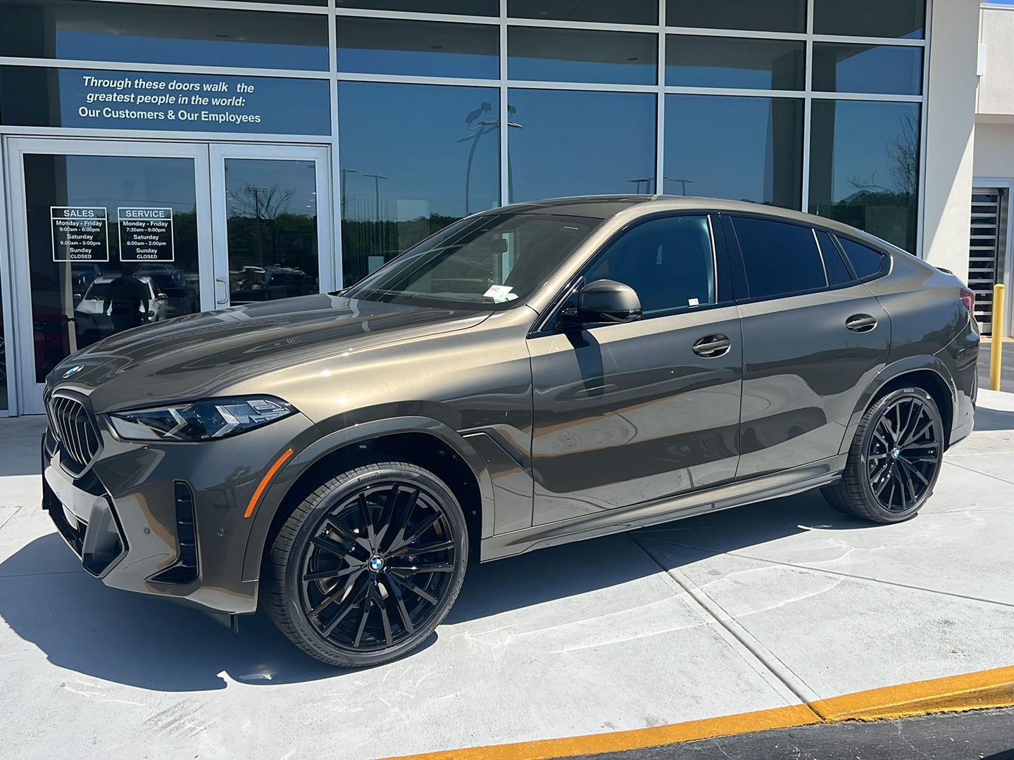 2026 BMW X6 xDrive40i's photo