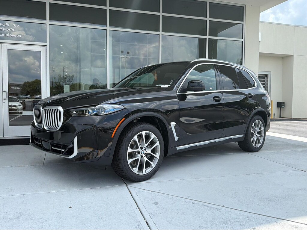 New 2026 BMW X5 sDrive40i SUV