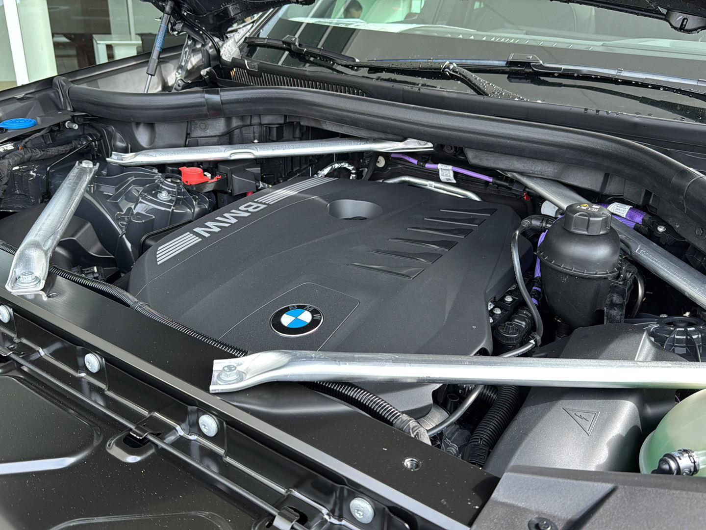 2026 BMW X5 40i - Photo 33