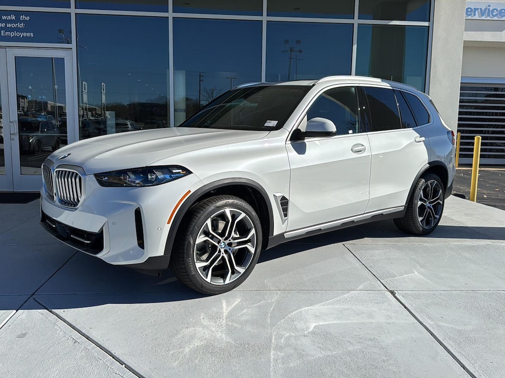 New 2026 BMW X5 xDrive40i SUV