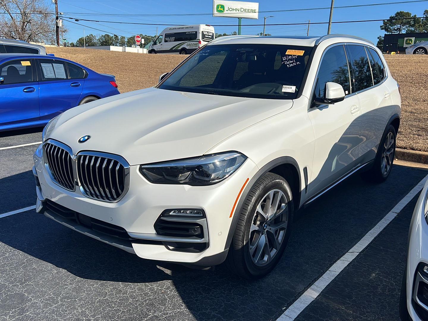 2021 BMW X5 40i's photo