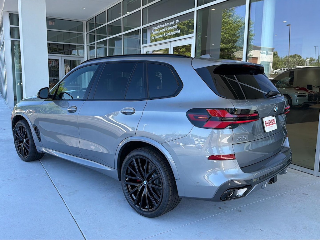 New 2026 BMW X5 xDrive40i SUV