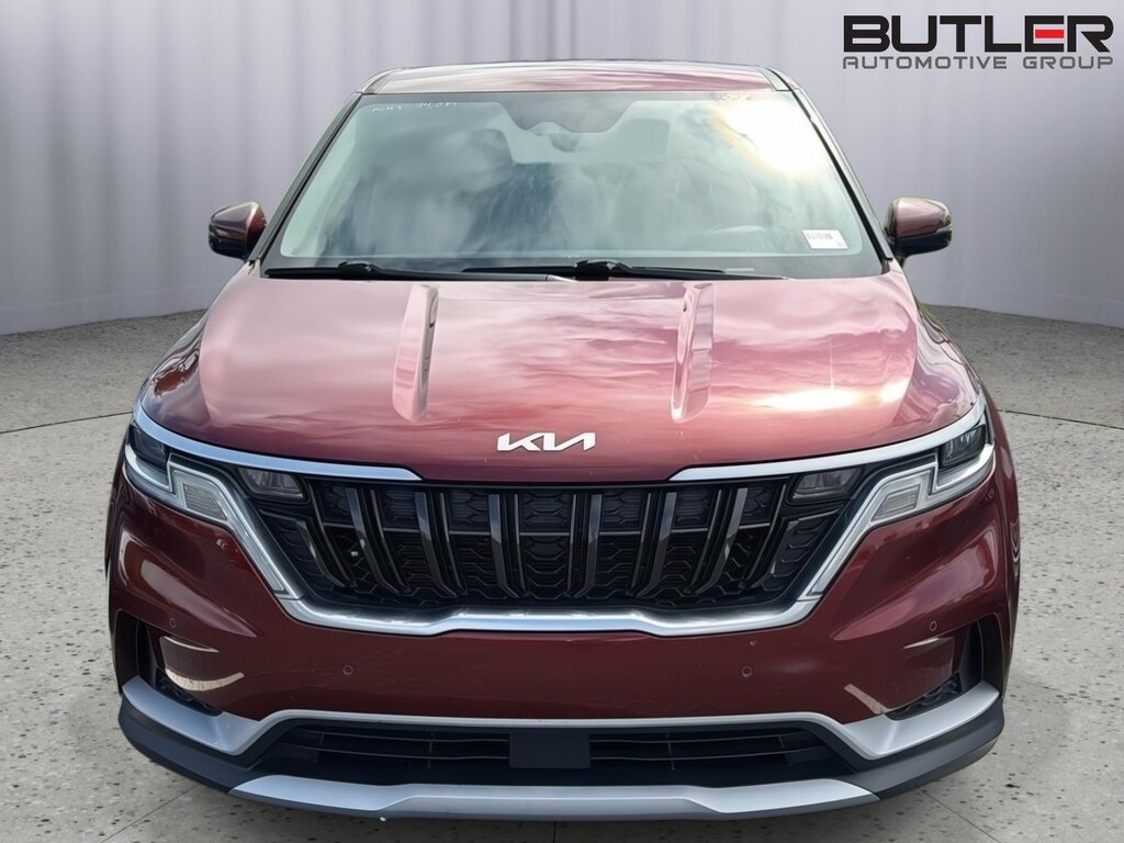 Used 2022 Kia Carnival EX MPV