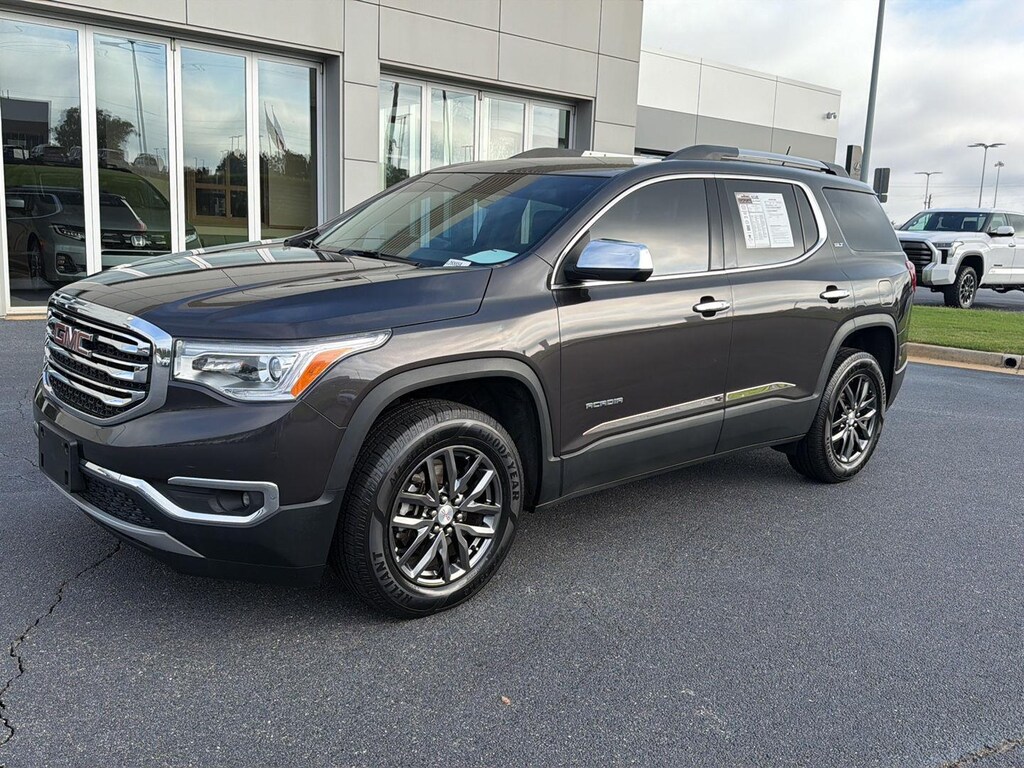 Used 2017 GMC Acadia SLT SUV
