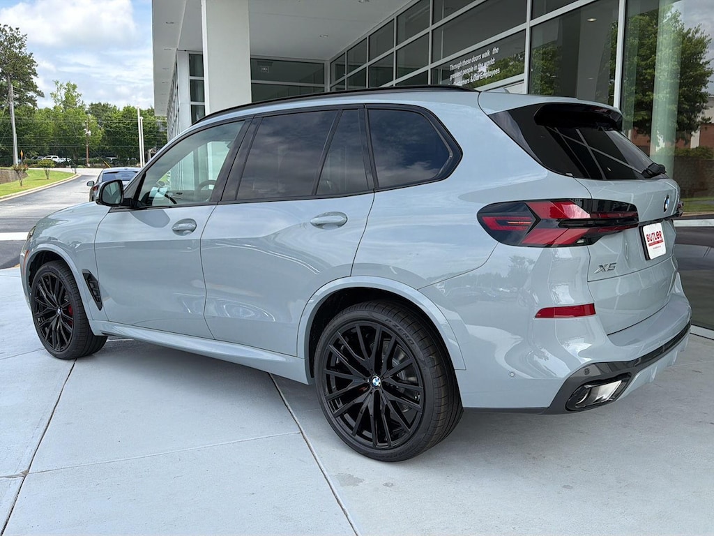 New 2026 BMW X5 xDrive40i SUV