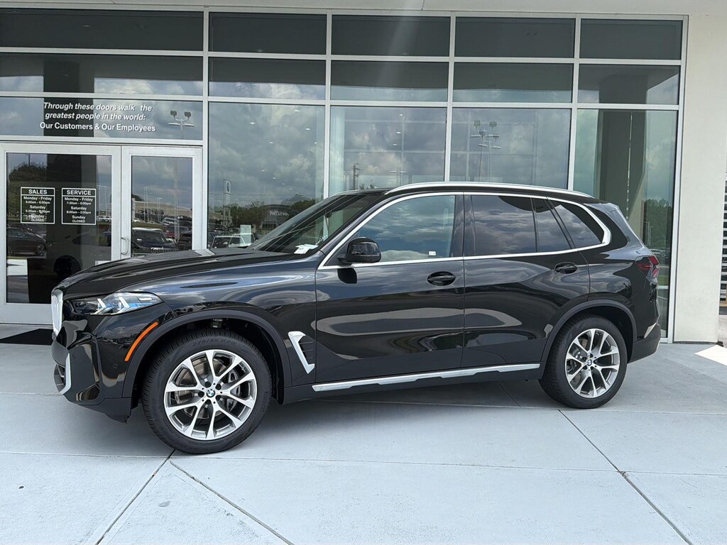 New 2026 BMW X5 sDrive40i SUV