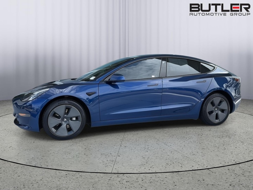 Used 2021 Tesla Model 3 Standard Range Plus Sedan